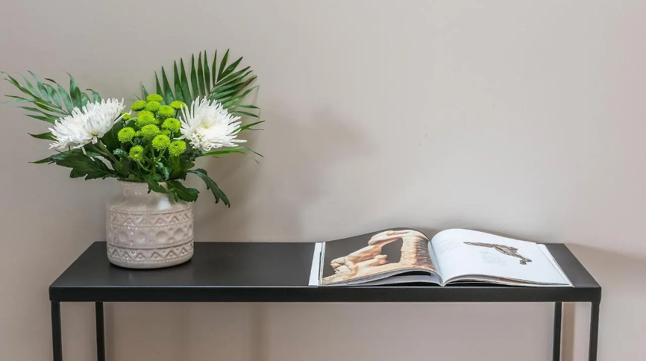 Bastille Liberte Apartment *